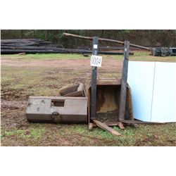 FORKS, BUCKET, PLANER, PALLET FOR BOBCAT