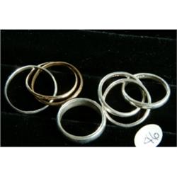 Intertwined Bands