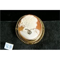 Gold Cameo