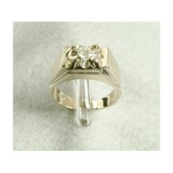 Gold 33pt Diamond Ring