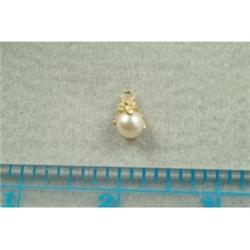 Gold Nugget/Pearl Pendant