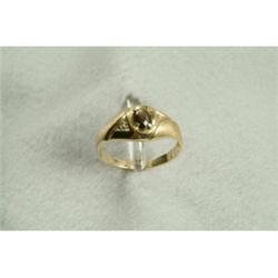 Quartz & Diamond Ring