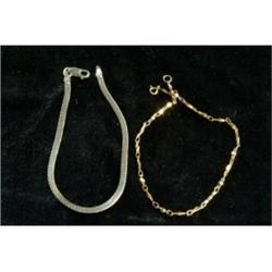 Gold 8 3/4" Link Bracelet