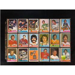  VINTAGE HOCKEY CARD LOT