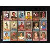 Image 1 :  VINTAGE HOCKEY CARD LOT
