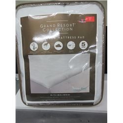 New Grand Resort Collection Cool Touch Mattress Pad twin size