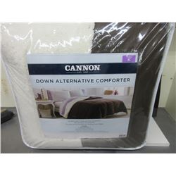 New King Down alternative Comforter / Super soft/ Extra warm/reverse to sherpa