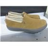 Image 1 : New Mossimo Genuine Suede Slippers non marking sole size 11