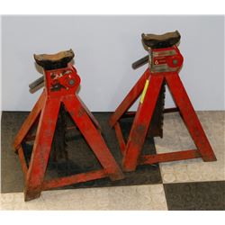 LOT OF 2- 6 TON JACK STANDS