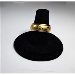 8)  GOLD TONE CARVED BAND STYLE RING