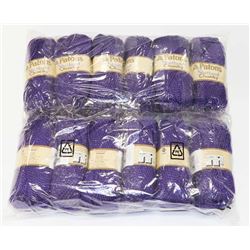 LOT OF 12 LILAC  PATONS SHETLAND CHUNKY  70 G BALL