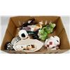 Image 1 : FLAT OF VINTAGE ASSORTED ANIMAL FIGURES