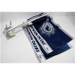 BUNDLE OF EDMONTON OILERS FLAGS