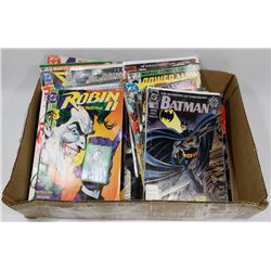 FLAT OF VINTAGE MARVEL AND DC COMICS INCLUDING