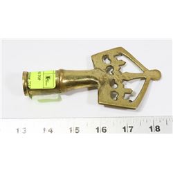 VINTAGE BRASS POLE FLAG TOP 1951