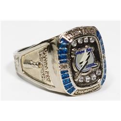 REPLICA 2004 TAMPA BAY LIGHTENING STANLEY CUP RING