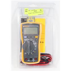 FLUKE 117 TRUE RMS MULTIMETER.