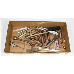 FLAT WITH WELDING TOOLS - TORCH AND TIPS,