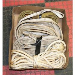 BOX W/4 HEAVY DUTY LIFT STRAPS AND HEAVY