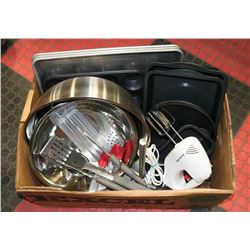 BOX FULL OF BAKING ACCESSORIES INCL. HAND