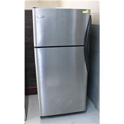 FRIGIDAIRE STAINLESS STEEL FRIDGE