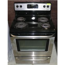 FRIGIDAIRE STAINLESS STEEL STOVE. 39.5"X25"X36.5"
