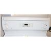 Image 2 : GE COIL STOVE WHITE.