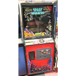 DELUXE SPACE INVADERS ARCADE GAME