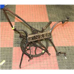 GROUP OF SINGER SEWING MACHINE PARTS