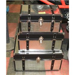 SET OF 3 METAL LATCHING TRUNKS WITH DARK LEATHER