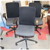 Image 1 : LOT OF 3 OFFICE CHAIRS