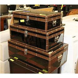 LOT OF 3 SHOWHOME LATCHING TRUNKS.