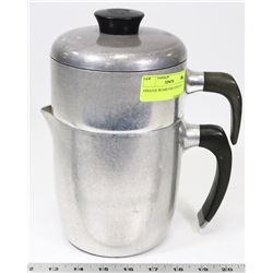 VINTAGE WEAREVER COFFE POT