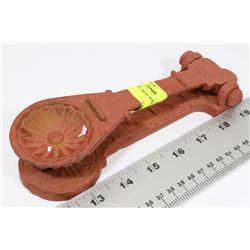 VINTAGE CAST IRON DOOR KNOCKER