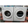 Image 1 : WHIRLPOOL WASHER AND DRYER SET 27"X27"X36"