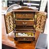 Image 1 : VINTAGE MUSICAL JEWELLERY BOX WITH 2 DOOR LATICE