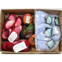 WOOL BLENDS FLAT OF YARN