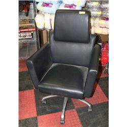 BLACK LEATHERETTE OFFICE CHAIR