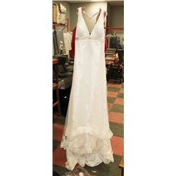 IVORY WEDDING DRESS SIZE 16