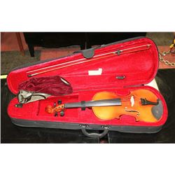 NEW VIOLIN WITH CASE AND BOW