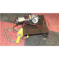 CHAMPION 12 VOLT WINCH.
