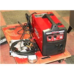 NEW LINCOLN MIG PACK 140 WITH ACCESSORIES