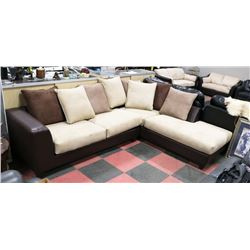 NEW MICROFIBRE MULTITONE SECTIONAL, 91"X119"