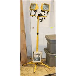 TWIN HEAD WORK LIGHT W/TELESCOPIC STAND