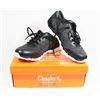 Image 1 : NEW CHEEKS MULTI SPORT GEL TRAINERS LDS SZ 9