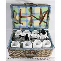 STEIN & WINE GLASSES IN BASKET