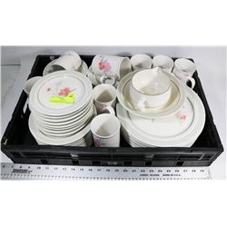 GALLERIA COLLECTION STONEWARE 8 PERSON CHINA SET