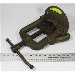 VINTAGE PIPE VISE