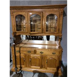 Oak country china cabinet w/glass shelves