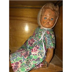 6 antique dolls/clown
